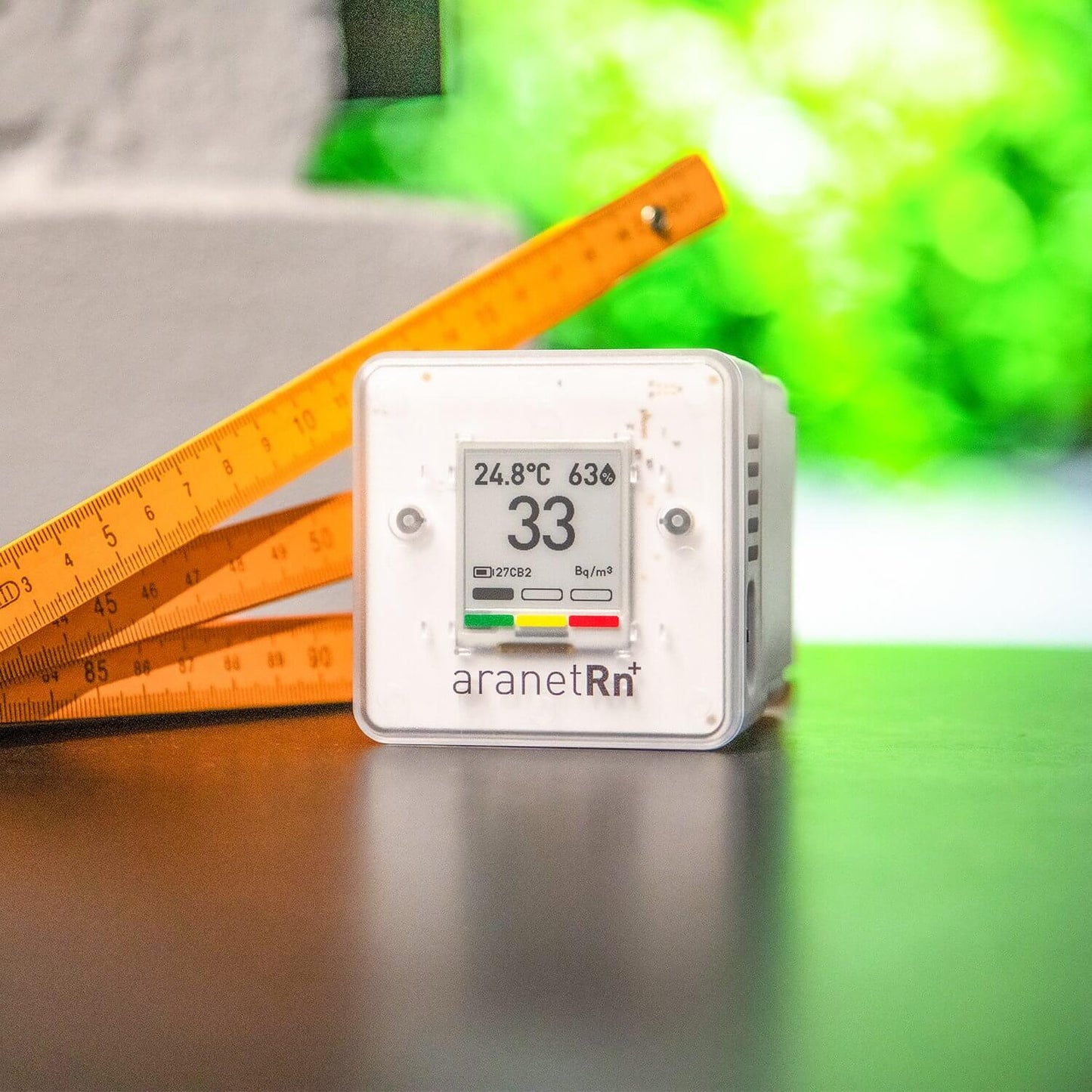 Aranet Radon Plus - radona gāzes sensors uzstādīts